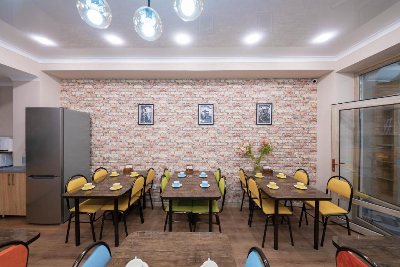 Kaganat Hostel 비슈케크 외부 사진