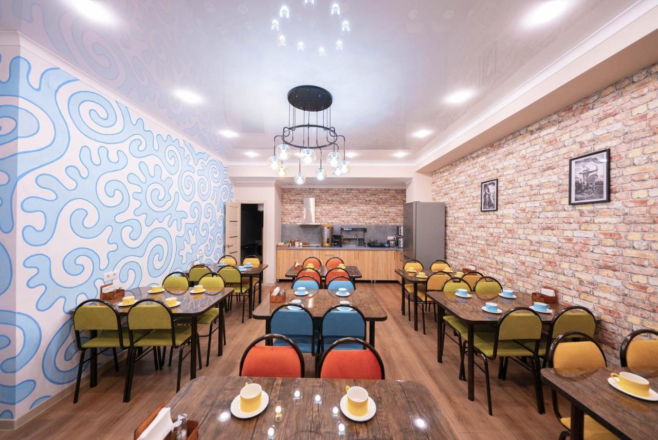 Kaganat Hostel 비슈케크 외부 사진