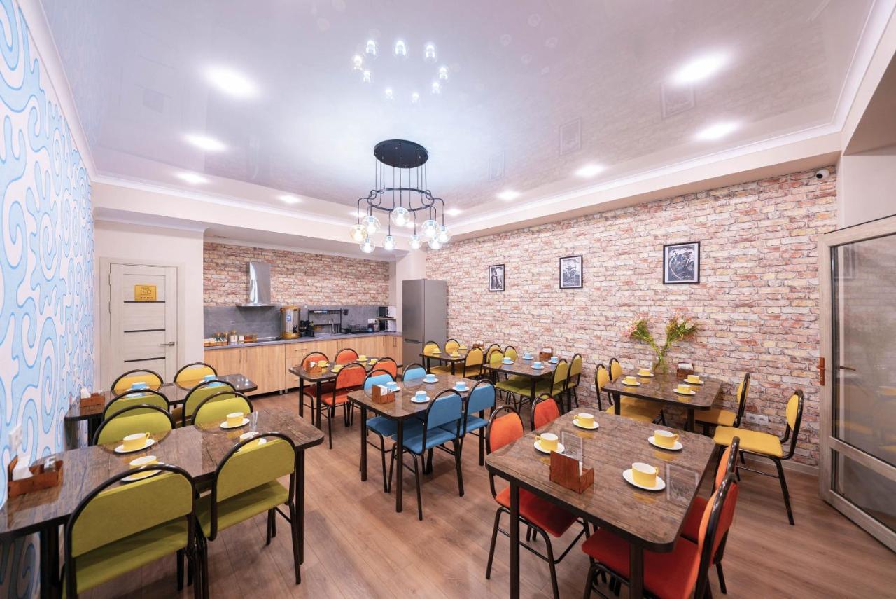 Kaganat Hostel 비슈케크 외부 사진